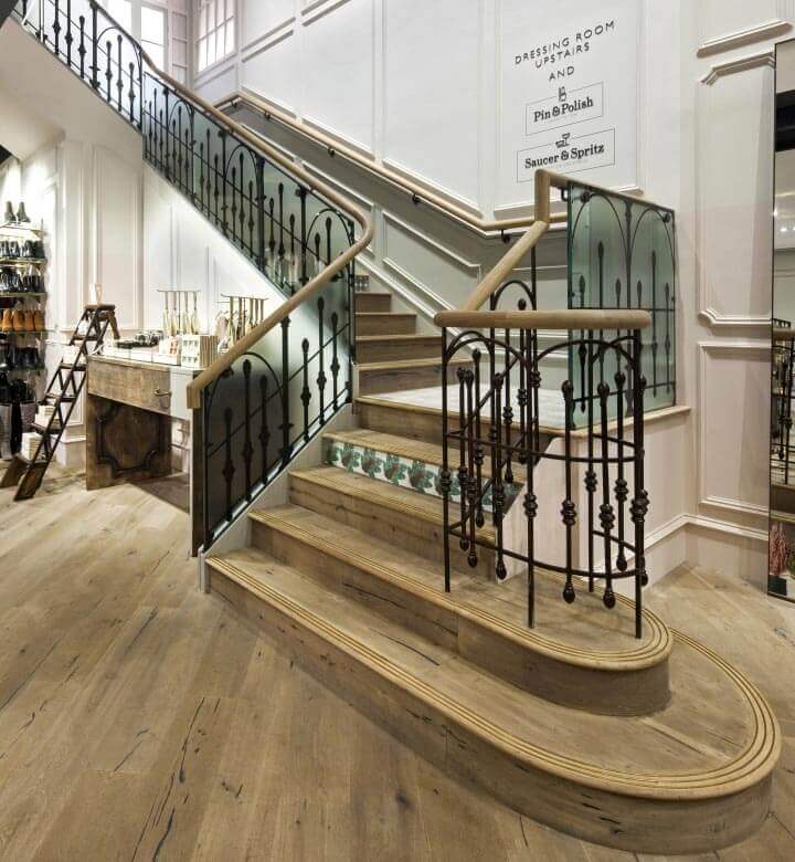 Oasis stairs